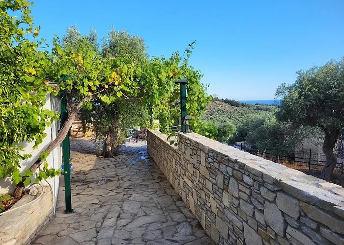 Σπίτι διακοπών Kaliva Family House