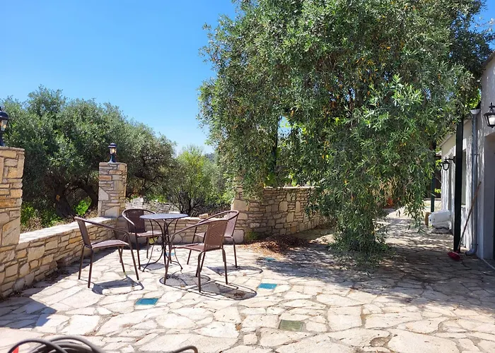 Σπίτι διακοπών Kaliva Family House